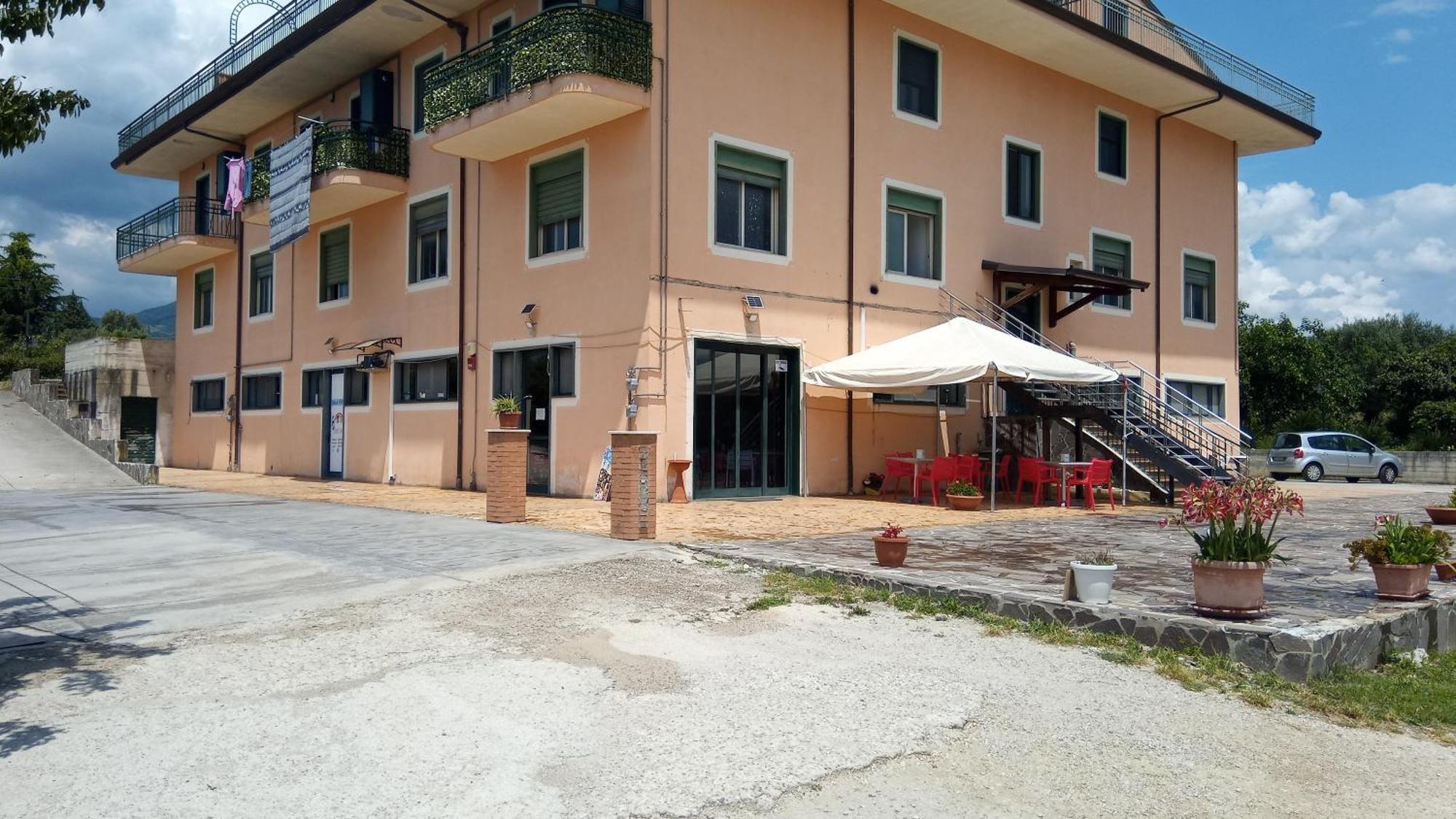La Rosa Dei Venti Apartments Eboli Exteriör bild